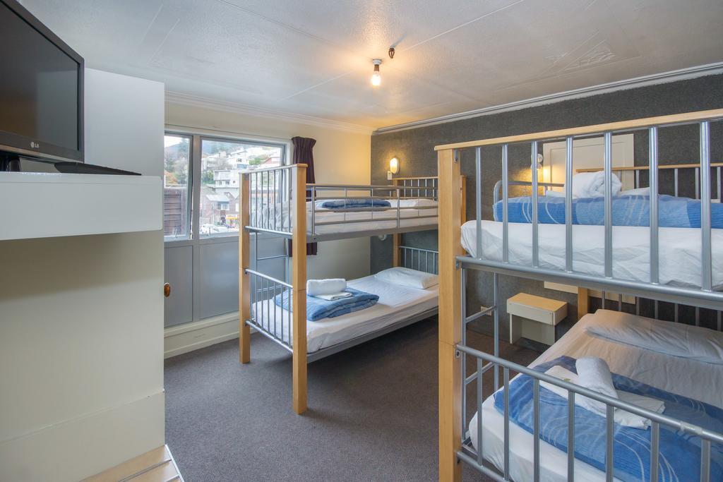 Yha Queenstown Central Экстерьер фото